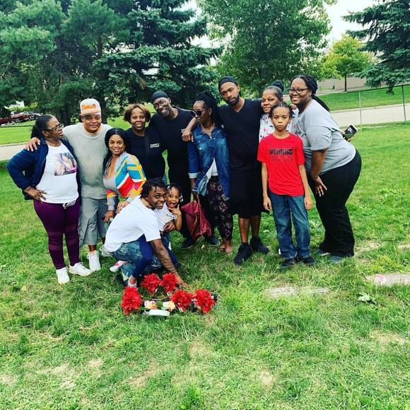 Meet your Posher, Jacketa - Picture 1 of 1